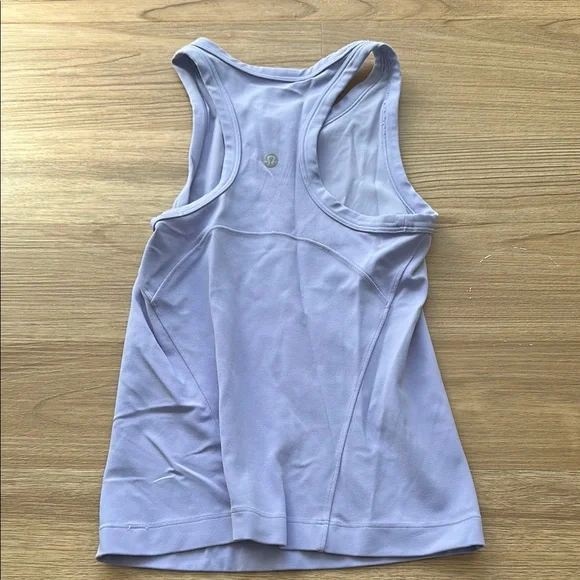 LULULEMON Women's Lavender Sleeveless Top - Picture 2 of 2